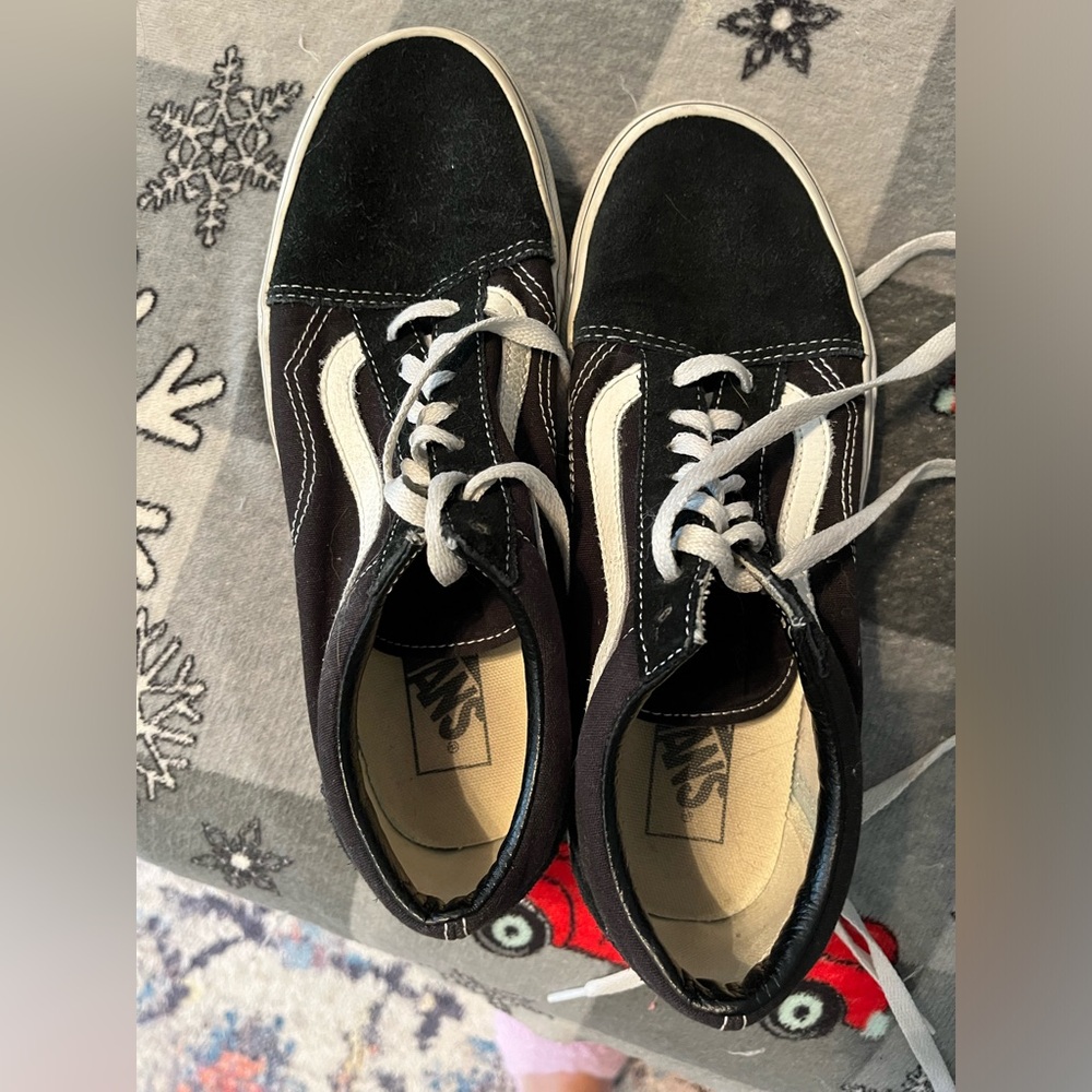 Vans size 9